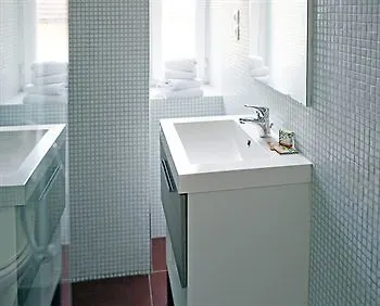 Aparthotel Ajoupa 2* Nice