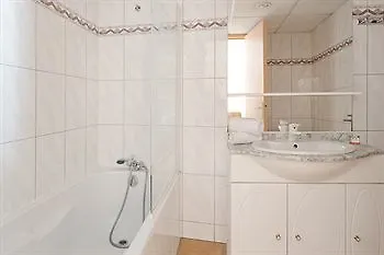 Aparthotel Ajoupa Hotel Nizza