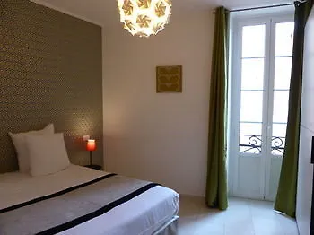 Aparthotel Ajoupa 2* Nizza