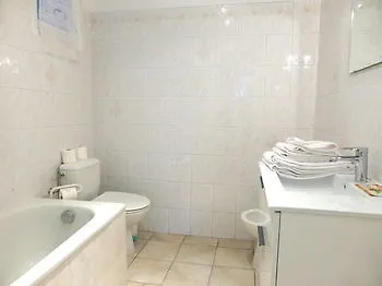Aparthotel Ajoupa 2* Nizza
