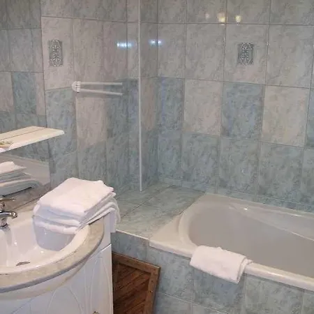 Hotel Aparthotel Ajoupa Nizza